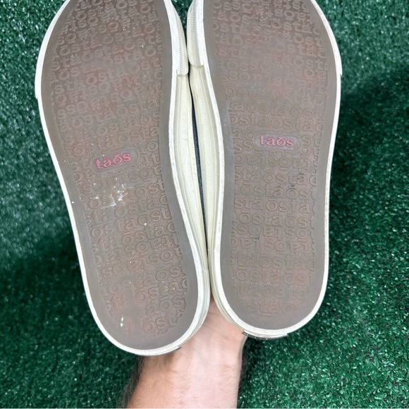 Taos EZ Soul Slip On Gray Canvas Comfort Casual Arch Support Shoe Size 7.5 - Picture 10 of 12